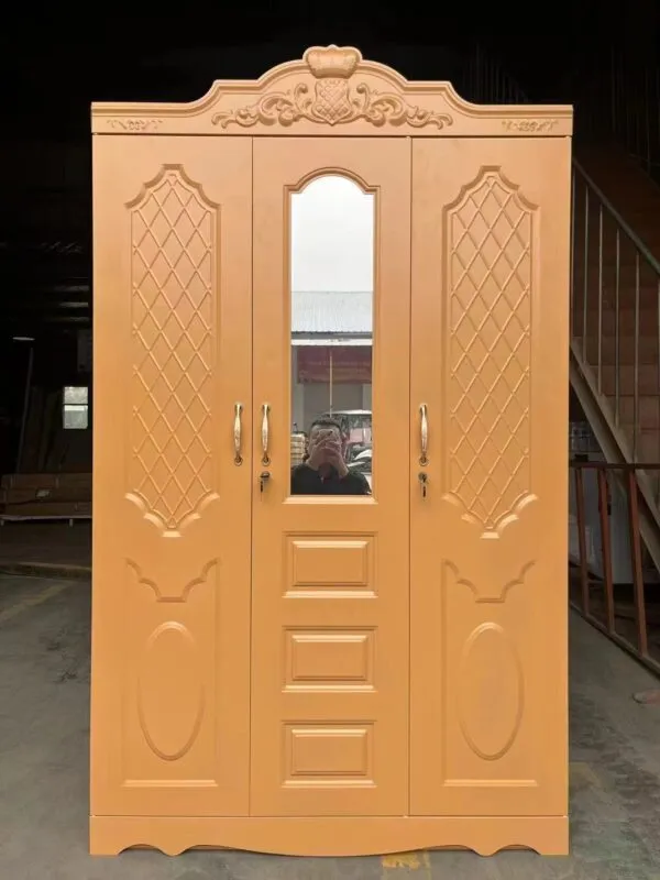 Armoire métallique 3 portes bordeaux