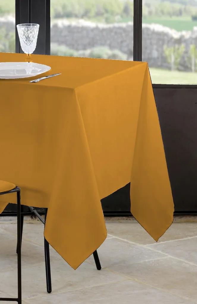 Nappe nelson 180X180 cm gramy - 100%PE