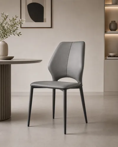 Chaise grise – modèle 715