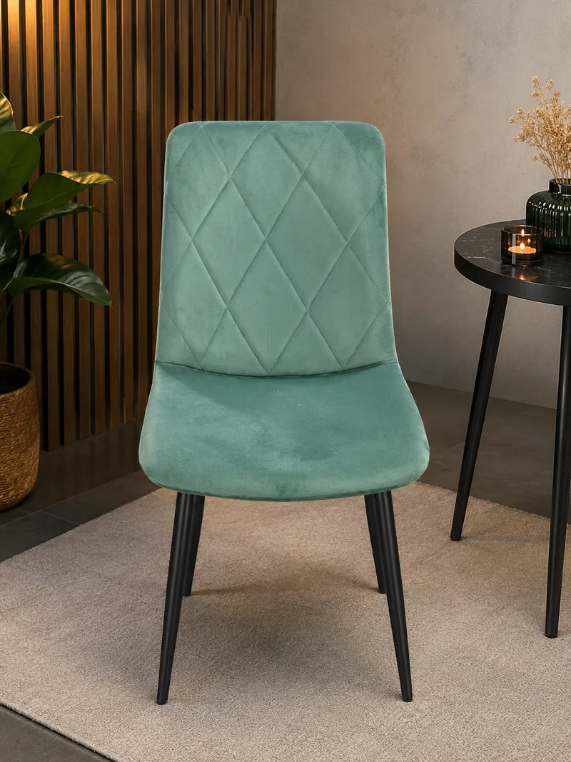 Chaise assise velours verte – pieds en fer – 92×42×47 cm