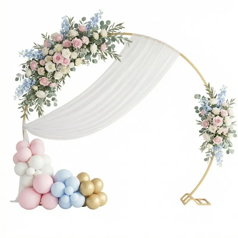 Arche de ballon en métal doré – 244 × 213 cm