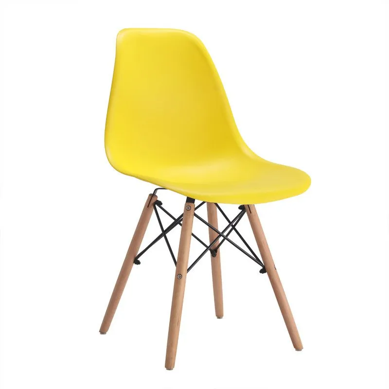 Chaise en bois – Jaune