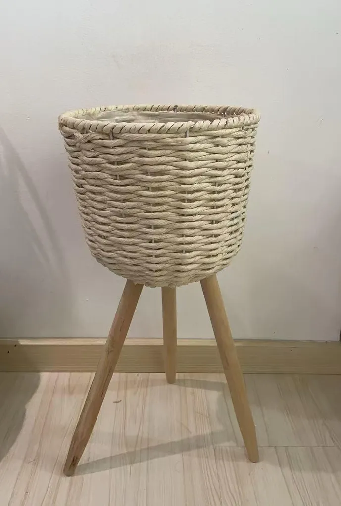 Cache-pot sur pied en osier 25X54CM