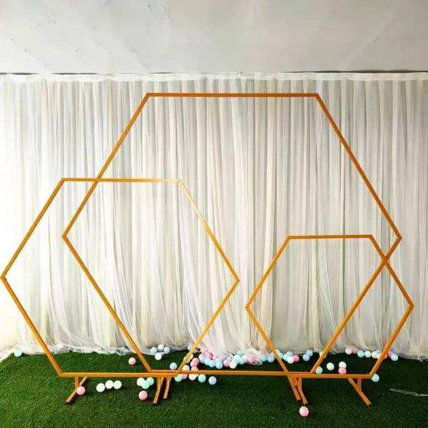 Arche hexagone 2 m pour mariage