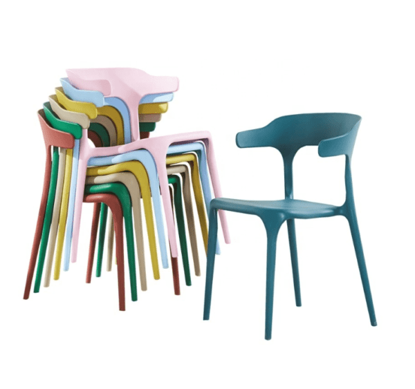 Chaise Almeira empilable