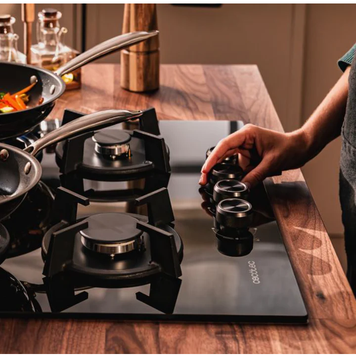 Plaque de cuisson à gaz, 4 foyers - A01_EU01_100194