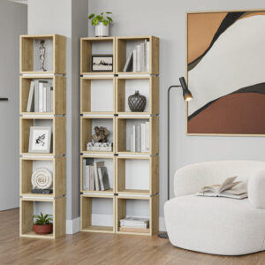 Bibliothèque 5 cases LOFTY / 17238 Caractéristiques produit : Produit en panneaux de particules mélaminé 18MM. Son design simple et épuré fait de cette étagère un produit polyvalent, pouvant être utilisée dans diverses pièces de la maison, comme le salon, salle à manger, chambre ou entrée. Dimensions produit : Longueur 32 cm x largeur 28,5 cm x Hauteur 167 cm - Poids net : 20,1 kg.