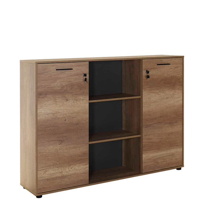 Armoire de rangement New York / NKT-563-TT-2 Armoire de rangement New York - 100% panneau de particules mélaminé - 150x110x34 cm - 1 section ouverte avec 3 étagères - 2 sections verrouillables séparées avec 3 étagères - Compatible avec le bureau New York - Très facile à monter - Idéal pour le télétravail ou les bureaux - Couleur : Latte