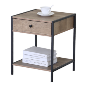 Chevet / SF.NS.12807.0005 Table de chevet Patch L40 x H50 cm Matériaux : Panneaux de particules avec finition mélaminée Pieds : Métal