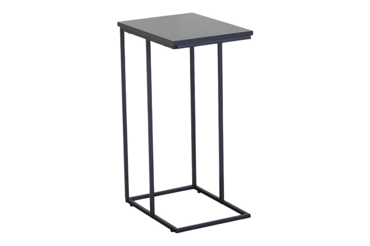 Table basse / SF.ET.12872.0004 Table d'appoint Gank 1S L40 x H65 cm P43,3 x H56,5 cm Matériaux : MDF avec finition mélaminée Pieds : Méta