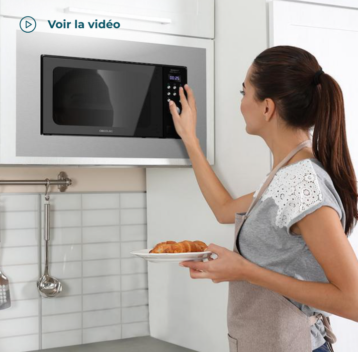 Micro-ondes encastrable GrandHeat 2000 Built-In Steel Black / 1380 Description Micro-ondes encastrable numérique avec 20 L de capacité, gril et 700 W de puissance. Micro-ondes encastrable numérique avec 20 L de capacité. 700 W de puissance sur 6 niveaux. Combinez les fonctions du micro-ondes et du gril. Gril avec 900 W de puissance pour obtenir des résultats de cuisson parfaits, rapidement et facilement. Il possède 9 fonctions préconfigurées pour que vous puissiez cuisiner facilement plusieurs types d'aliments : lait/café, pâtes, viande, pommes de terre, poisson, brochettes et réchauffement automatique. Mode de décongélation qui s'adapte au poids pour permettre aux aliments d'être décongelés rapidement et uniformément, tout en conservant leur texture et leur fraîcheur d'origine. Quick Start : démarrage rapide et à pleine puissance pendant le temps fixé. Démarrage automatique. Programmez-le pour qu'il commence à réchauffer avec un programme déterminé, à une heure fixée. Minuterie jusqu'à 95 minutes. Intérieur avec revêtement en acier inoxydable qui assure un nettoyage facile. Plateau tournant avec 24,4 cm de diamètre. Panneau de contrôle avec des boutons et une commande giratoire. Design élégant en noir. Il s'adapte à toutes les cuisines. Appuyez sur un seul bouton pour ouvrir la porte facilement. Sécurité enfants pour un usage sécurisé. Mesures(longueur x largeur x Haut):interne: 29,5 x 28,5 x 18,1 cm, externe: 44.8 x 32.6 x 27.4 cm et externe avec cadre: 59,5 x 34,2 x 39,1 cm