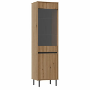 Vitrine OSAKA EVOKE Cadres : panneau stratifié 16 mm - beige sable, chêne ; dos : HDF 2,5 mm Façades : MDF 16 mm - beige sable, chêne (lamelles) / panneau stratifié 16 mm - noir Chant : ABS Pieds : métal droit 15 cm Vitre de façade : verre trempé, poli sur tout le pourtour, finition graphite anti-salissures, épaisseur 4 mm Étagères en verre : verre transparent, poli sur tout le pourtour, épaisseur 5 mm Glissières à billes