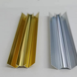 Profilé angle interne pour panneau mural PVC / LT304 Profilé d'angle interne en aluminium à utiliser entre deux panneaux PVC
