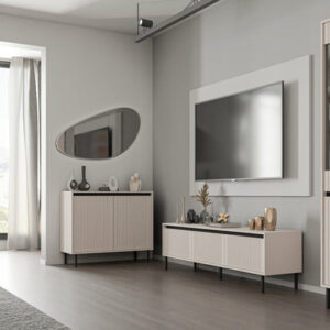 Meuble TV OSAKA BEIGE DIMENSIONS : Largeur : 178,6 cm Hauteur : 50 cm Profondeur : 40 cm COULEURS : Corps : Beige sable Façade : Beige sable Pieds : Noir mat Insert : Noir mat MATÉRIAU : Corps : Panneau stratifié 16 mm Façade : MDF 16 mm Pieds : Métal INFORMATIONS COMPLÉMENTAIRES : Pieds en métal Pieds en métal, hauteur : 15 cm 3 tiroirs Coulisses : Roulements à billes Ouverture par poignée Bords protégés par un chant ABS Façades fraisées Fabriqué en Pologne Construction solide et durable Design intemporel