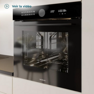 Four encastrable pyrolyse 73 L / 4737 Four encastrable pyrolyse P516000 Line avec une capacité de 73 L, 14 fonctions, Dual Display, classe A, 3250 W, fonction pyrolyse, Pizza Master, Airfryer Master, Cooling Fan, préchauffage rapide, mode Décongelation, mode Convection, mode Eco, rails télescopiques. Grande capacité : cuisinez pour toute la famille avec sa grande capacité de 73 litres et ses 5 rails télescopiques. 14 fonctions : découvrez toutes les possibilités grâce aux modes Pyrolyse, Décongéler, Demi-gril, mode Gril, Conventionnel, Pizza Master ou Airfryer Master. Dual Display : contrôlez toutes les fonctions de votre four pyrolyse à l'aide des icônes tactiles de son double écran et profitez d'un grand confort à chaque utilisation. Pyrolyse : grâce à son processus de nettoyage dans lequel les restes de saleté à l'intérieur du four sont décomposés à l'aide de la chaleur, vous nettoierez votre four de la manière la plus simple qui soit. Cooling Fan : système de ventilation pour un refroidissement optimal du four pendant et après la cuisson. Airfryer Master : cette fonction vous permet de cuisiner de manière saine en utilisant peu d'huile et en obtenant des plats croustillants à l'extérieur et juteux et tendres à l'intérieur. SS Airfry Basket : panier en acier pour tirer le meilleur parti de la fonction AirFryer Master et obtenir le point parfait de chaque recette. Pizza Master : préparez vos pizzas préférées sur la pierre grâce à la pierre à Pizza Stone XXL de 35 cm, qui inclut le four et permet une cuisson parfaite de la pâte. Porte Quadruple Glass : porte froide avec 4 vitres qui vous empêche de vous brûler en touchant la vitre extérieure et empêche la perte de chaleur. Classe énergetique A : économisez à chaque utilisation, réduisez votre consommation d'énergie sans compromettre l'efficacité lors de la cuisson de vos recettes. Puissance de 3250 W : prépare toutes sortes de recettes grâce à son énorme puissance. Porte Quadruple Glass : porte froide avec 4 vitres qui vous empêche de vous brûler en touchant la vitre extérieure et empêche la perte de chaleur. Classe énergetique A : économisez à chaque utilisation, réduisez votre consommation d'énergie sans compromettre l'efficacité lors de la cuisson de vos recettes. Puissance de 3250 W : prépare toutes sortes de recettes grâce à son énorme puissance