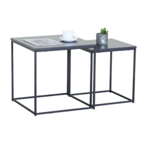 Table basse / SF.ET.12872.0001 Table d'appoint Gank L40 x H50 cm / L35 x H45 cm Grande : L40 x l40 x H50 cm Petite : L35 x l35 x H45 cm Matériaux : MDF avec finition mélaminée Pieds : Métal